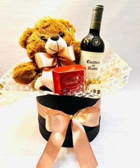 thumb-box-vinho-lindt-e-pelucia-0